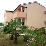 Iva 2 Apartmán Ližnjan
