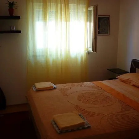 Appartement Iva 2 Ližnjan