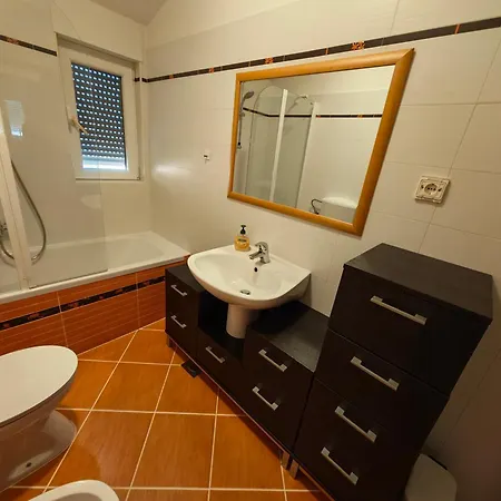 Iva 2 Apartament *